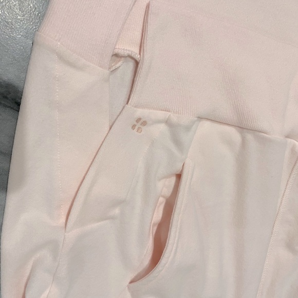 Sweaty Beaty Liberate Luxe Fleece Hoodie - Tulippink, xs - Picture 7 of 16